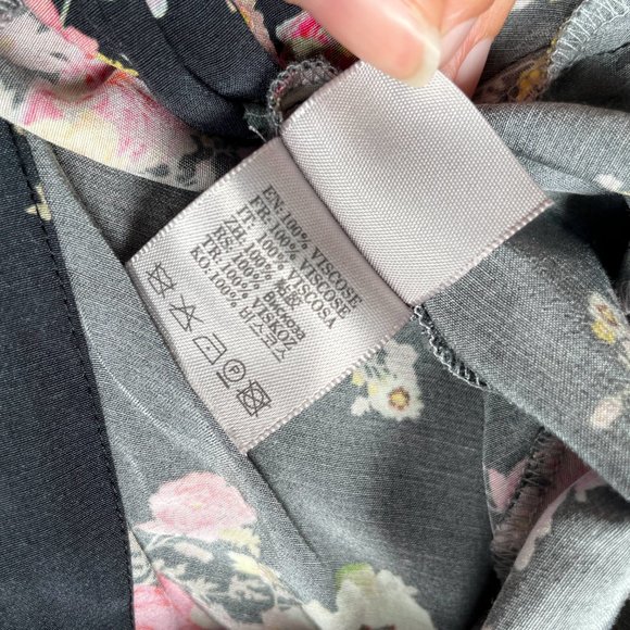 Preen Line Floral Wrap Skirt Size Small NEW NWT - Picture 7 of 9